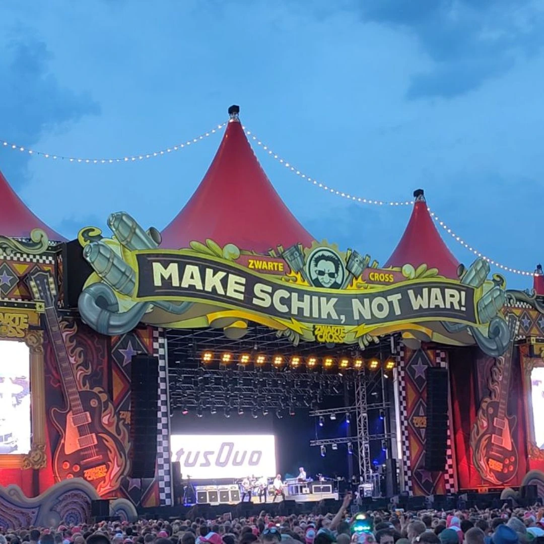 Optreden van Status Quo tijdens de Zwarte Cross.